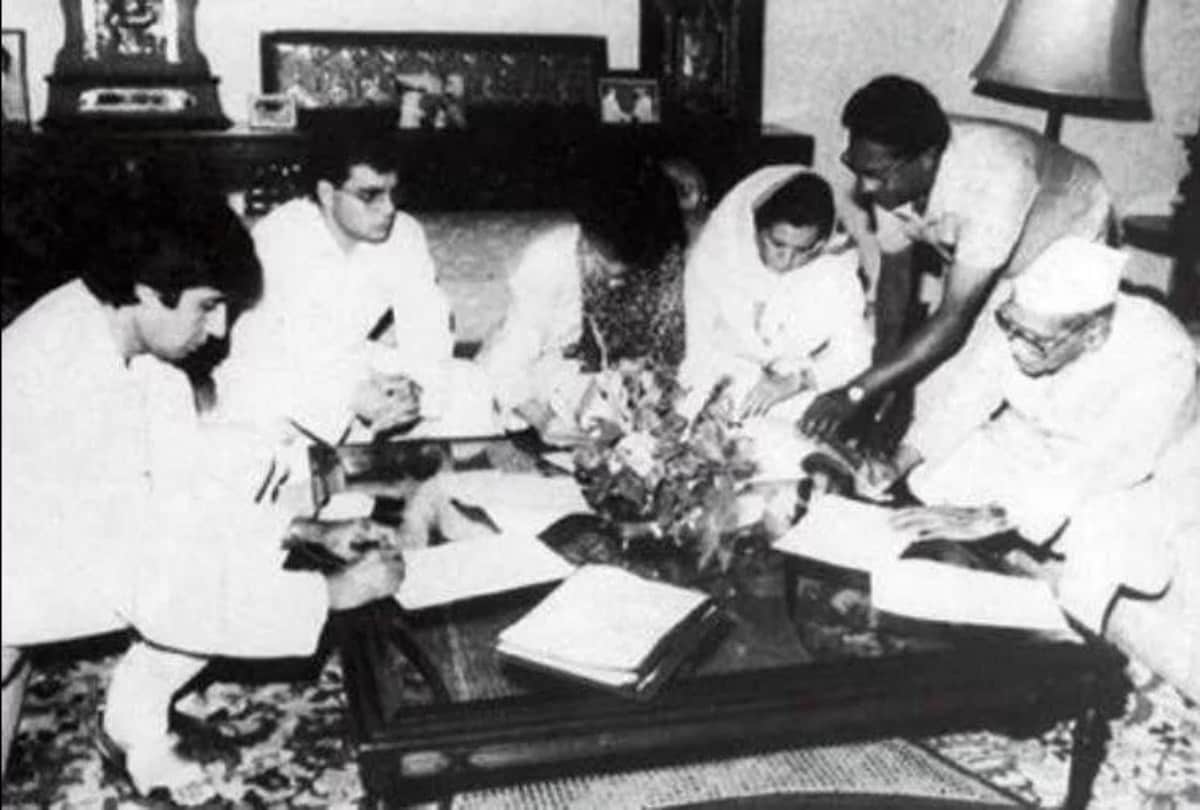 amitabh bachchan 50 years in bollywood,  book revels, famous directors many time rejected him