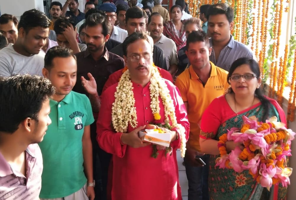Deputy Chief Minister Dinesh Sharma in Hanuman temple on jyesth mangal.