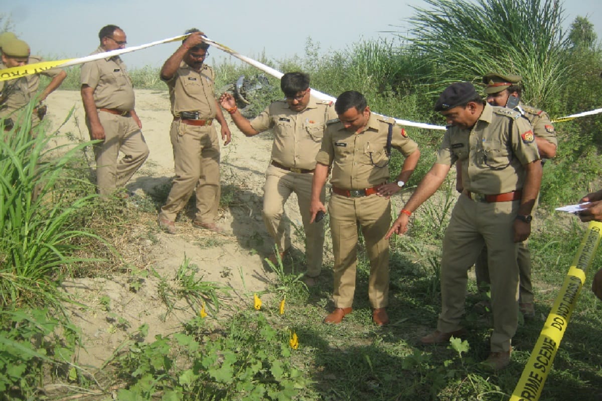 Encounter in police and gangsters in Kohore