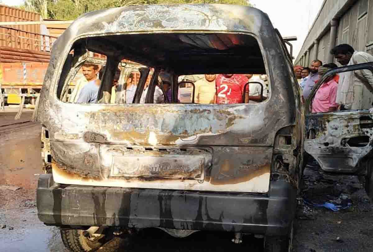 ambulance car cought fire in kanpur