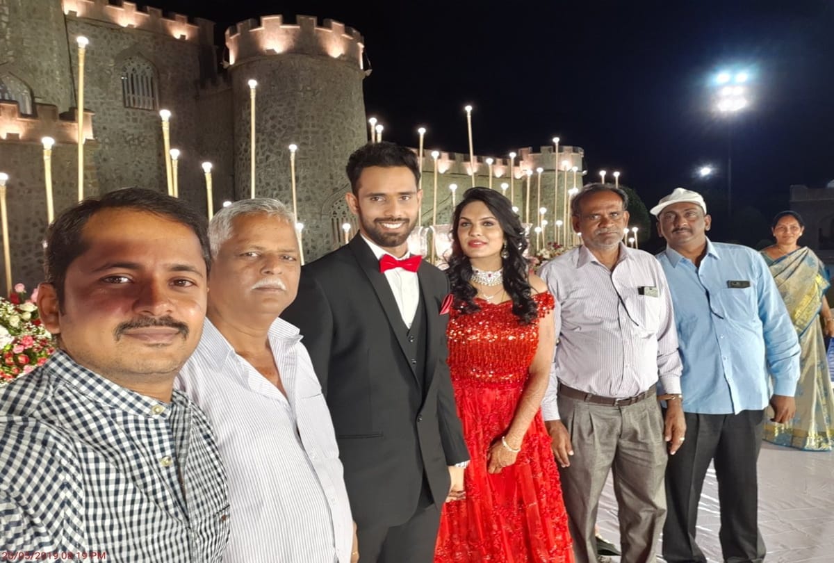Hanuma Vihari ties the knot with his long time girlfriend Preethiraj Yeruva before world cup