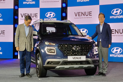 after launching on may 2, hyundai venue received huge 17,000 bookings