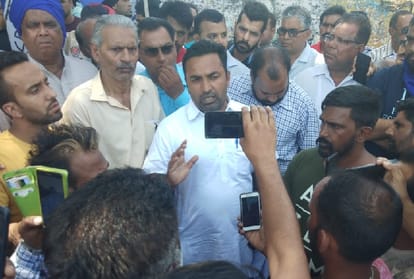 BSP workers protest after seeing man with laptop outside strong room in Jalandhar