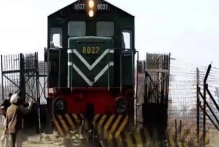8 kg heroin recovered from Samjhauta goods train at Wagah railway station
