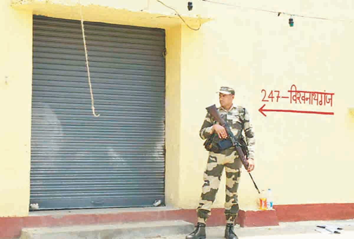 Pratapgarh: The result will come tomorrow, the mahuli mandi built in the cantonment