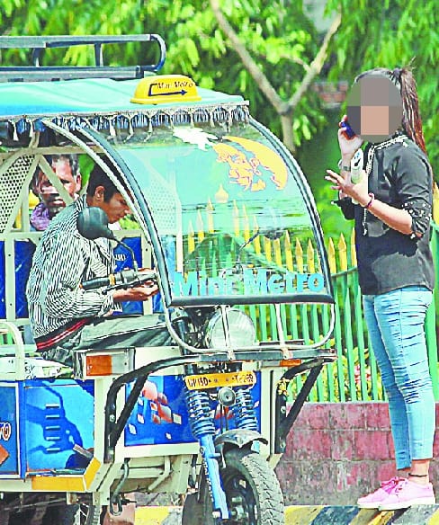 Attempt to kidnap a girl on the commissioner's chowk