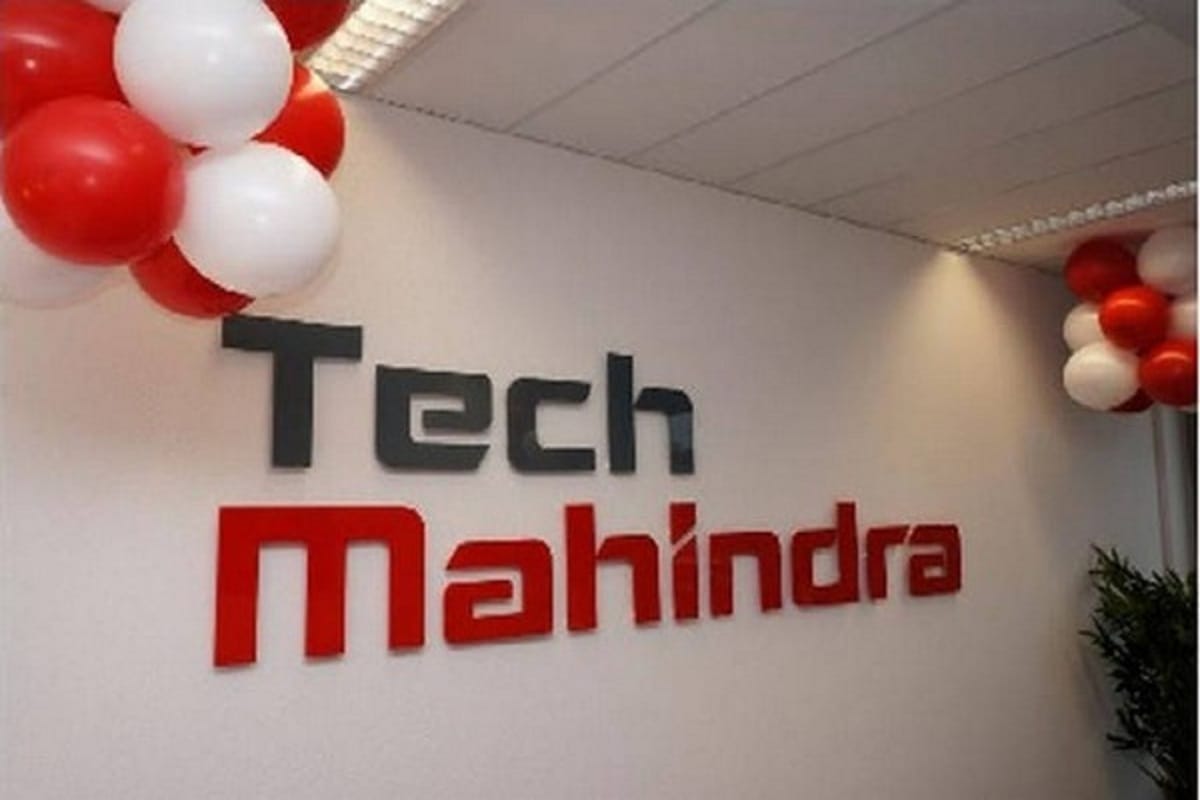 tech mahindra bags 300 crore order from indian navy