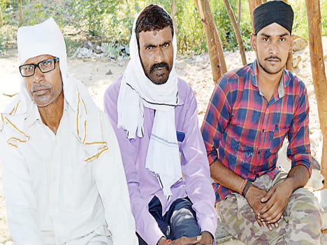 Youth and Teenager hanged, death