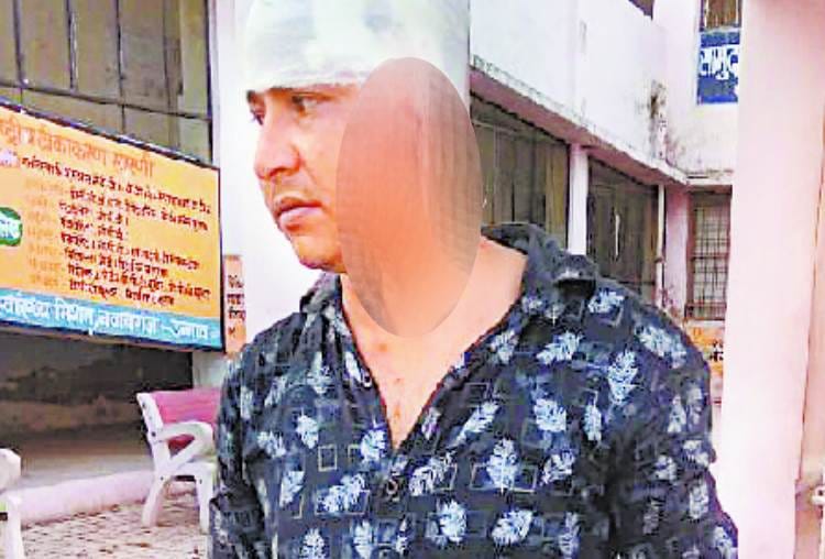 bike rider died in an accident, brother injured in lucknow