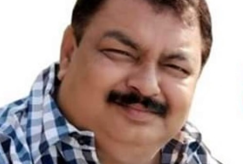 MD of rsons arrested for fraud of 500 hundred crore in Lucknow.