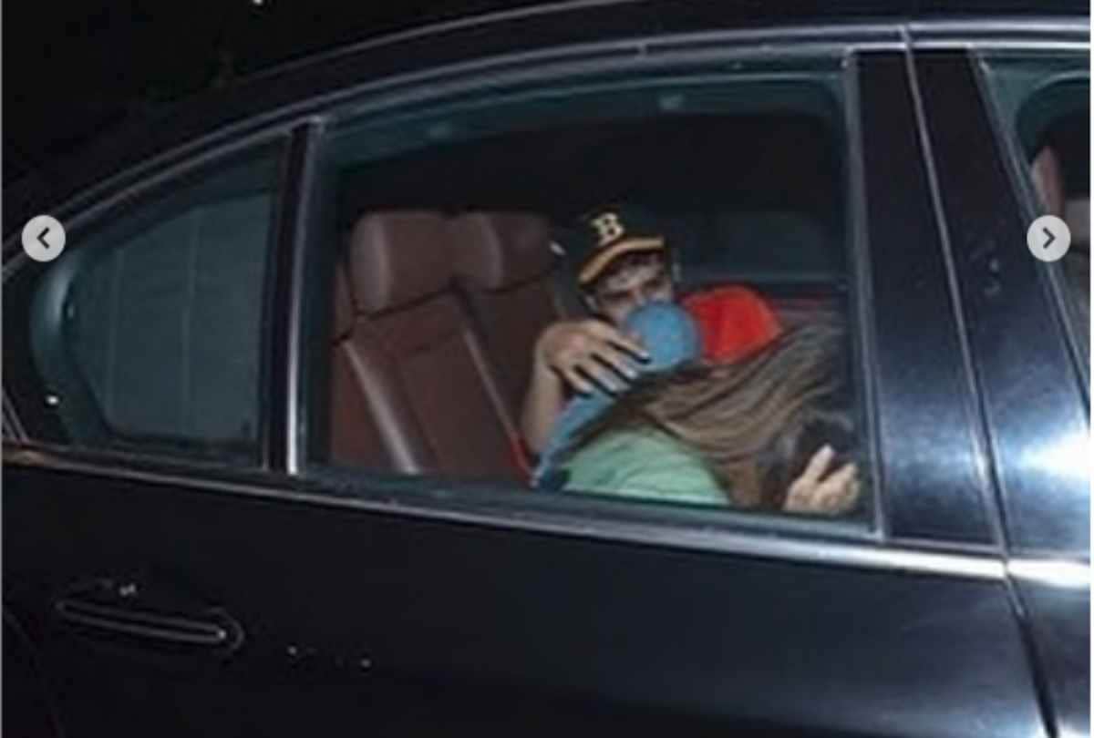 sara ali khan and kartik aryan spotted in car with hand in hand