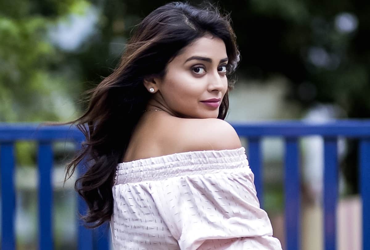 Shriya Saran Birthday Special new unknown facts about her