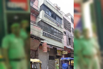delhi son killed father shahdara for property 50 pieces of body pack in foil paper in 4 bags arrest