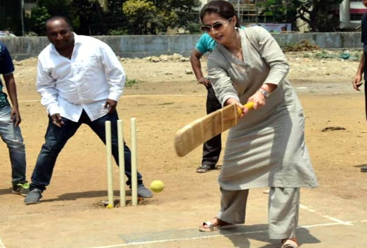 Lok Sabha Election Result Here Are viral picture of celebs during Election