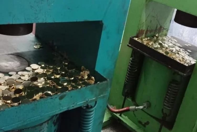 Expose factory making counterfeit coins in Bahadurgarh