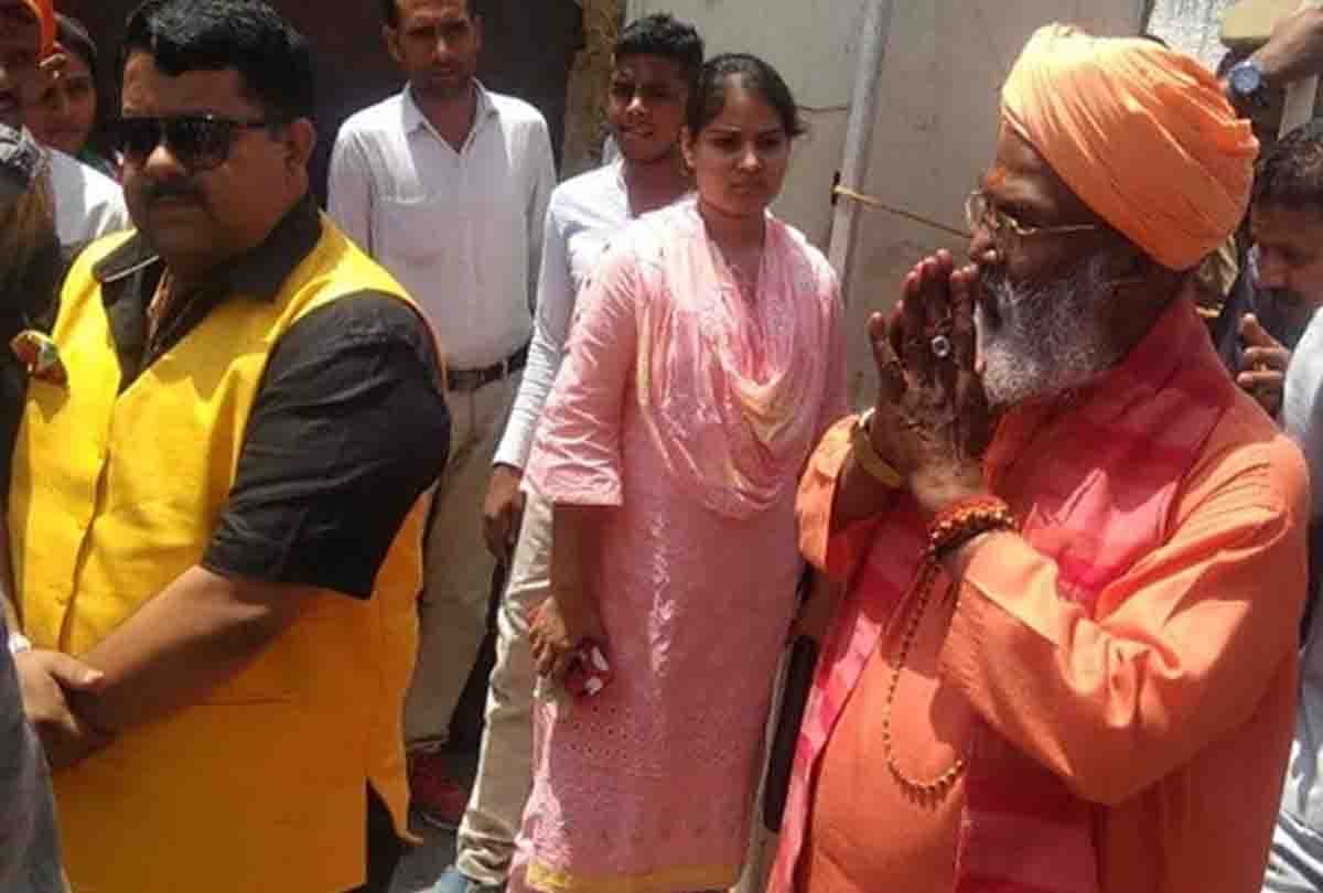 Sakshi Maharaj attack on Mamta Banerjee after huge victory in lok sabha election 2019