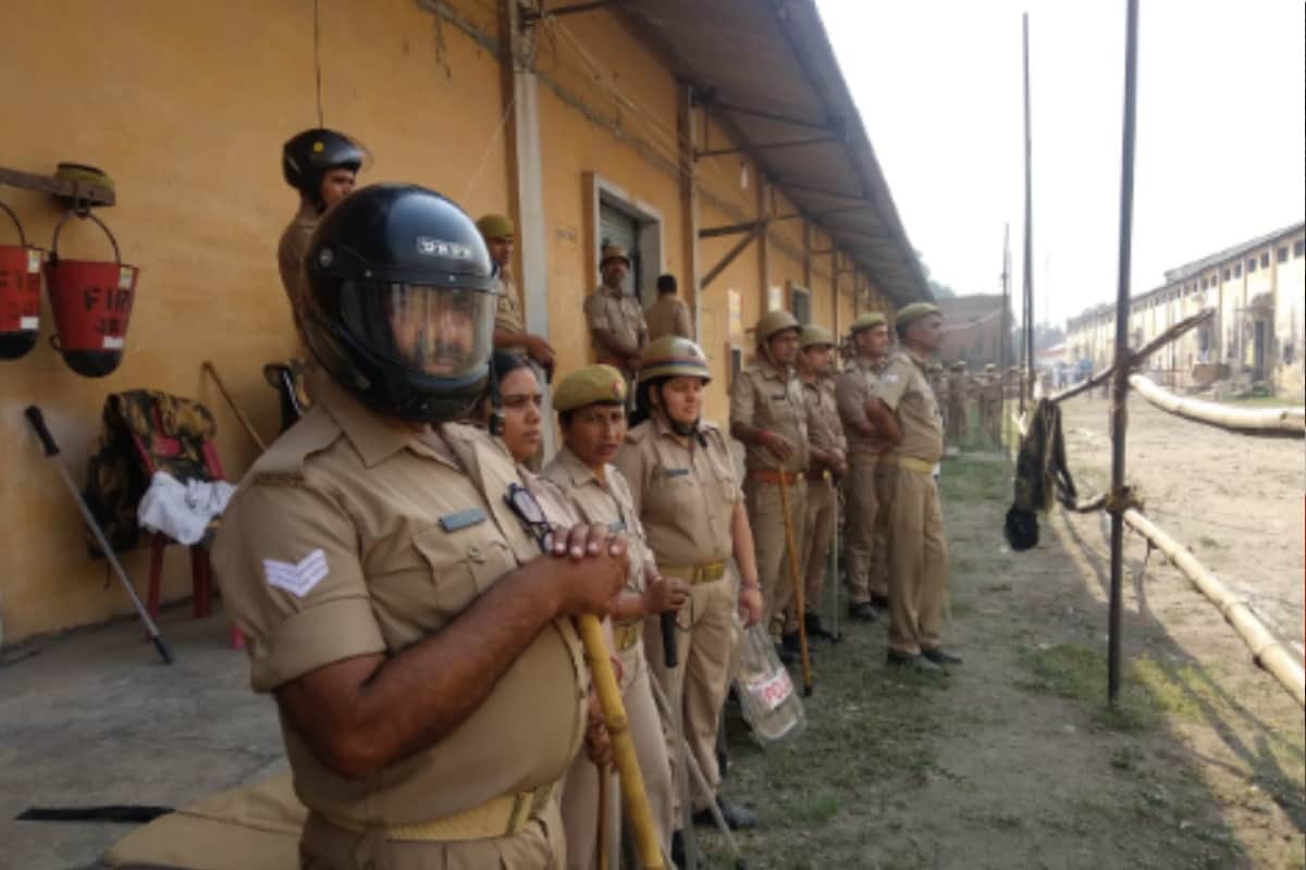 Uttar Pradesh Lok Sabha Election 2019 Results Live- fight in yakub qureshi and rajendra agrwal