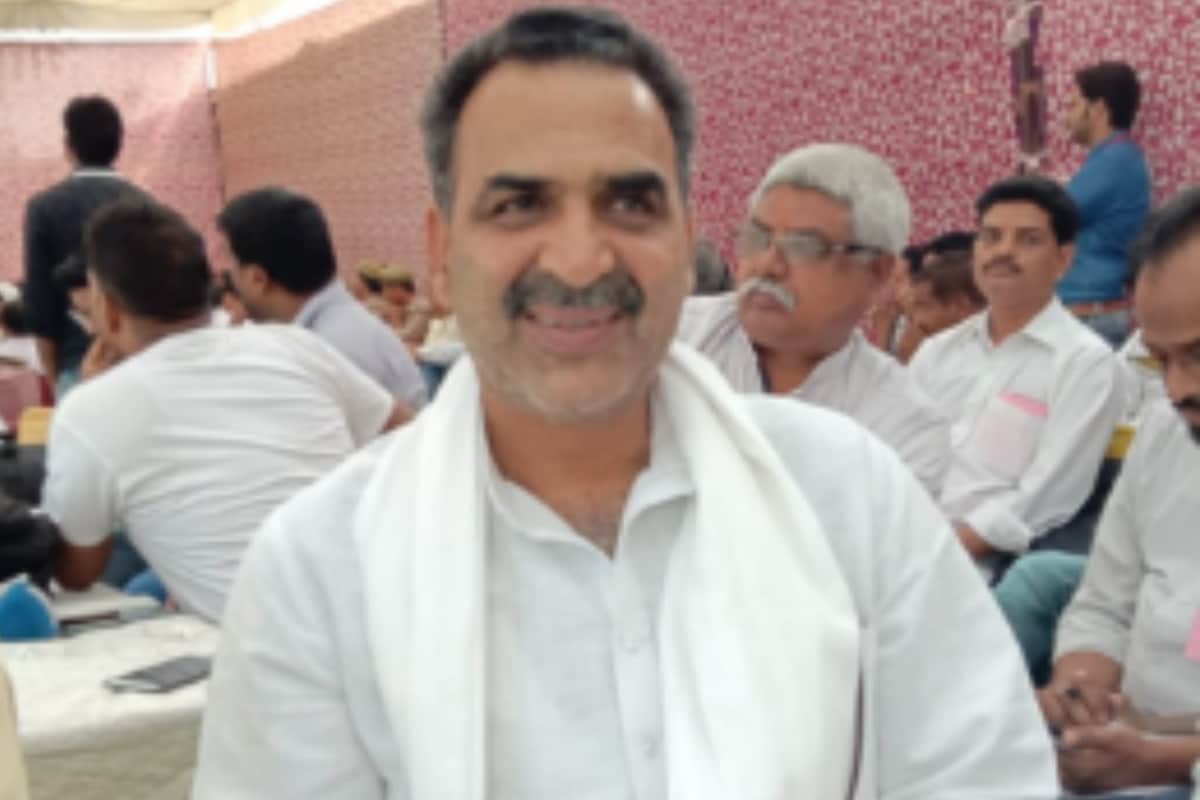 Uttar Pradesh Lok Sabha Election 2019 Results Live- fight in yakub qureshi and rajendra agrwal