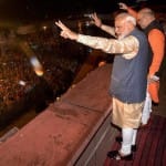 प्रचंड बहुमत के बाद नरेंद्र मोदी