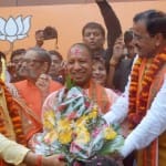 जीत के बाद जश्न में मुख्यमंत्री योगी व उप मुख्यमंत्री दिनेश शर्मा व केशव प्रसाद मौर्य (फाइल)