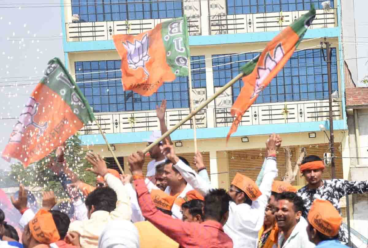 modi winning celebration from kanpur to california