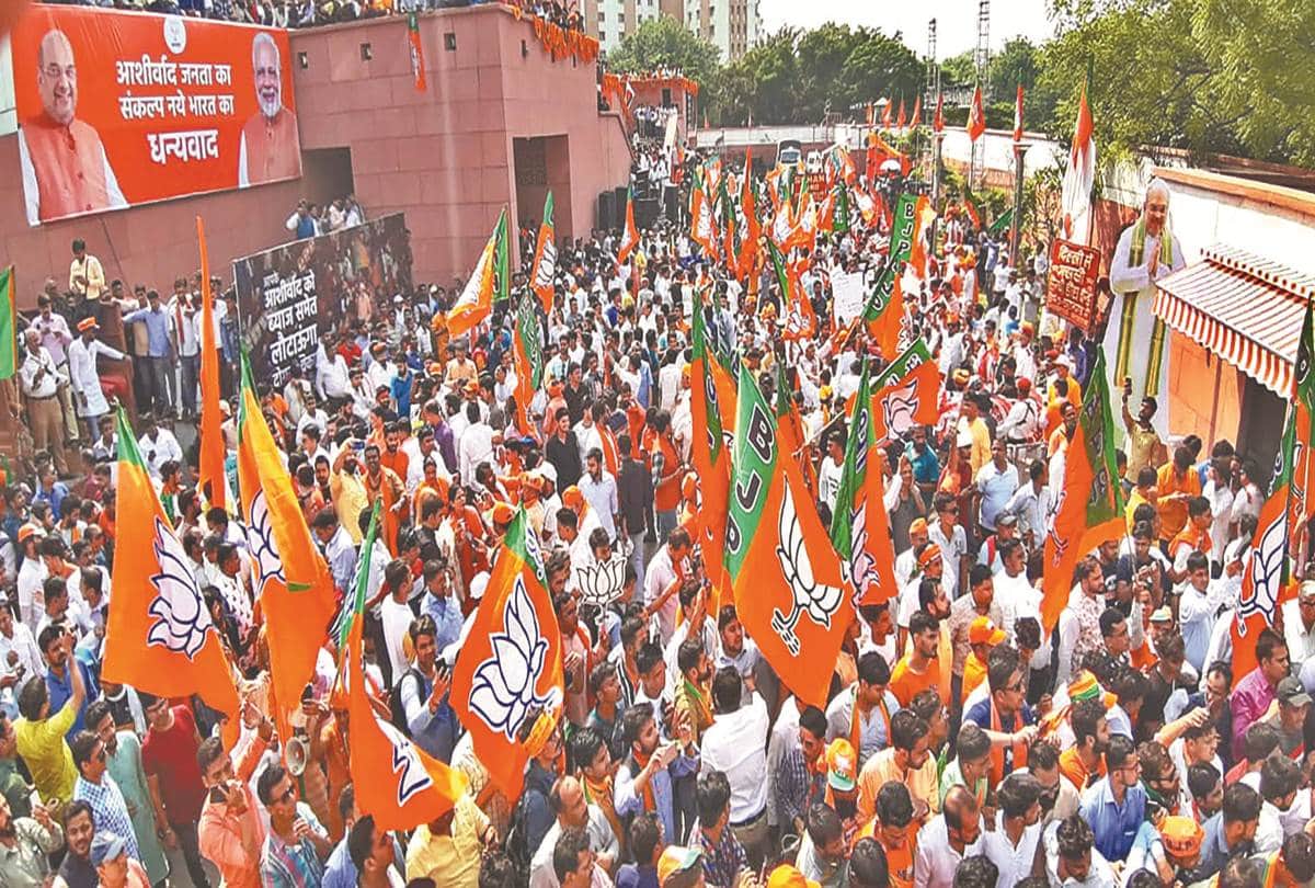 Loksabha election result 2019 Petrol pump owner distributing free cng to all in rajkot