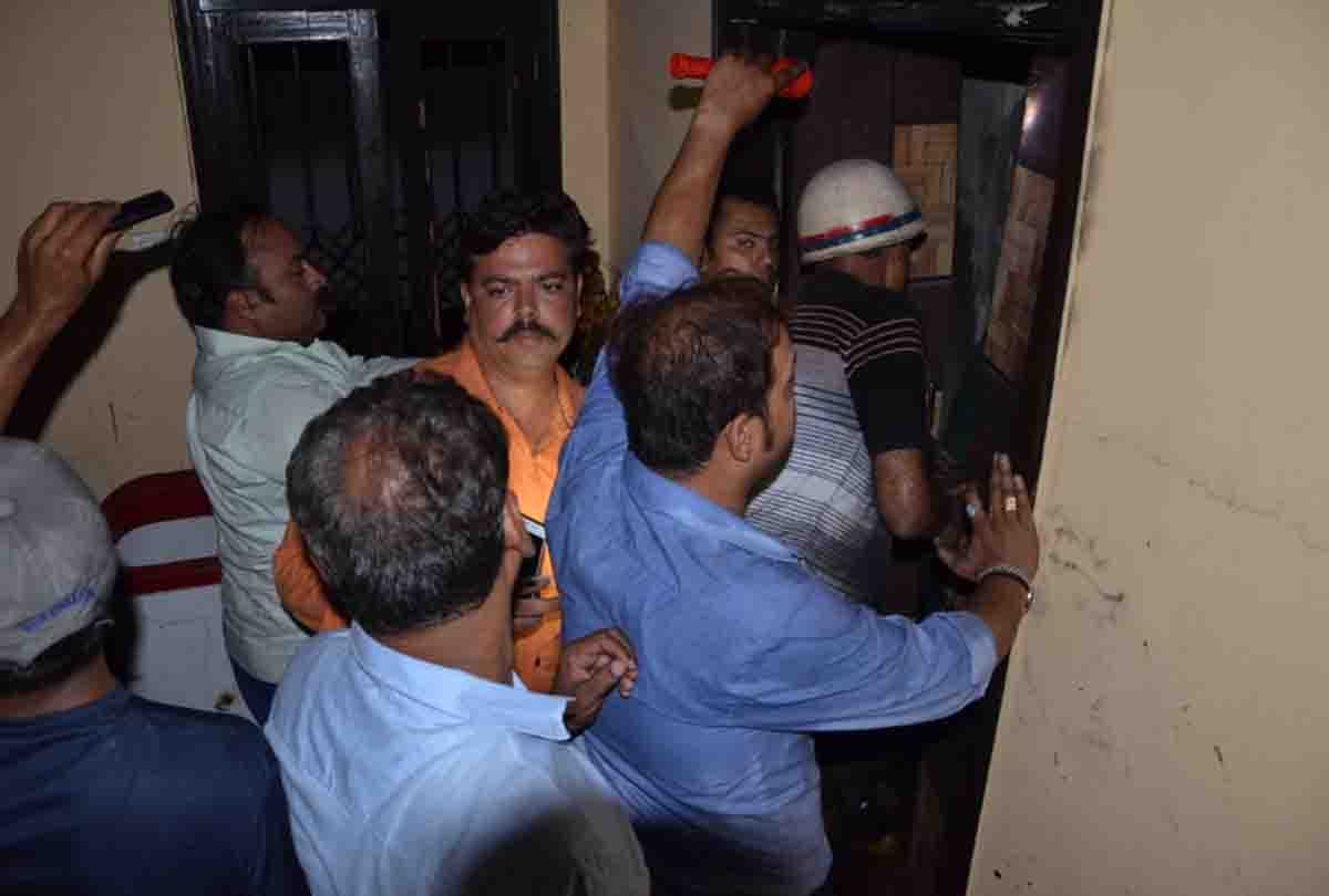 fore people burnt in cylinder leakage