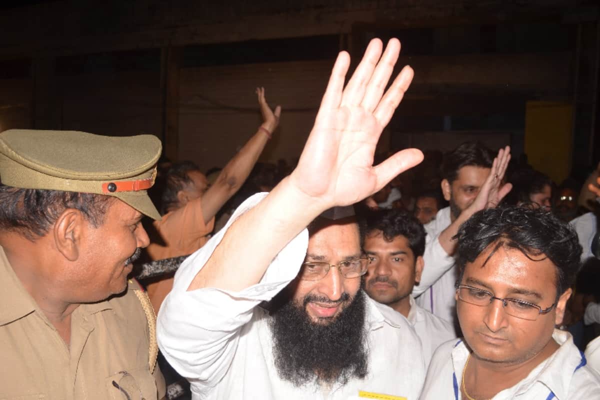 Haji Yakub Qureshi says this is democracy, congratulations on Bjp victory