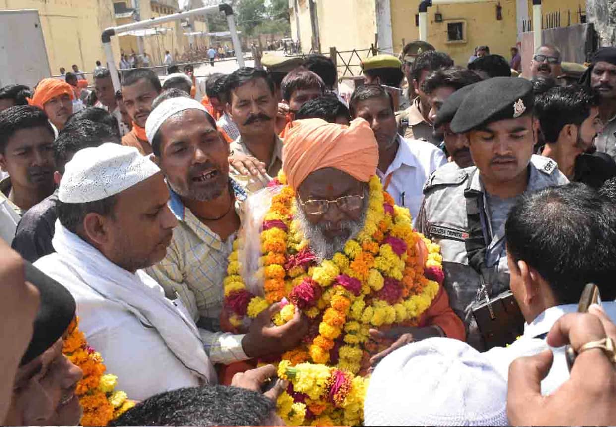 Sakshi Maharaj attack on Mamta Banerjee after huge victory in lok sabha election 2019