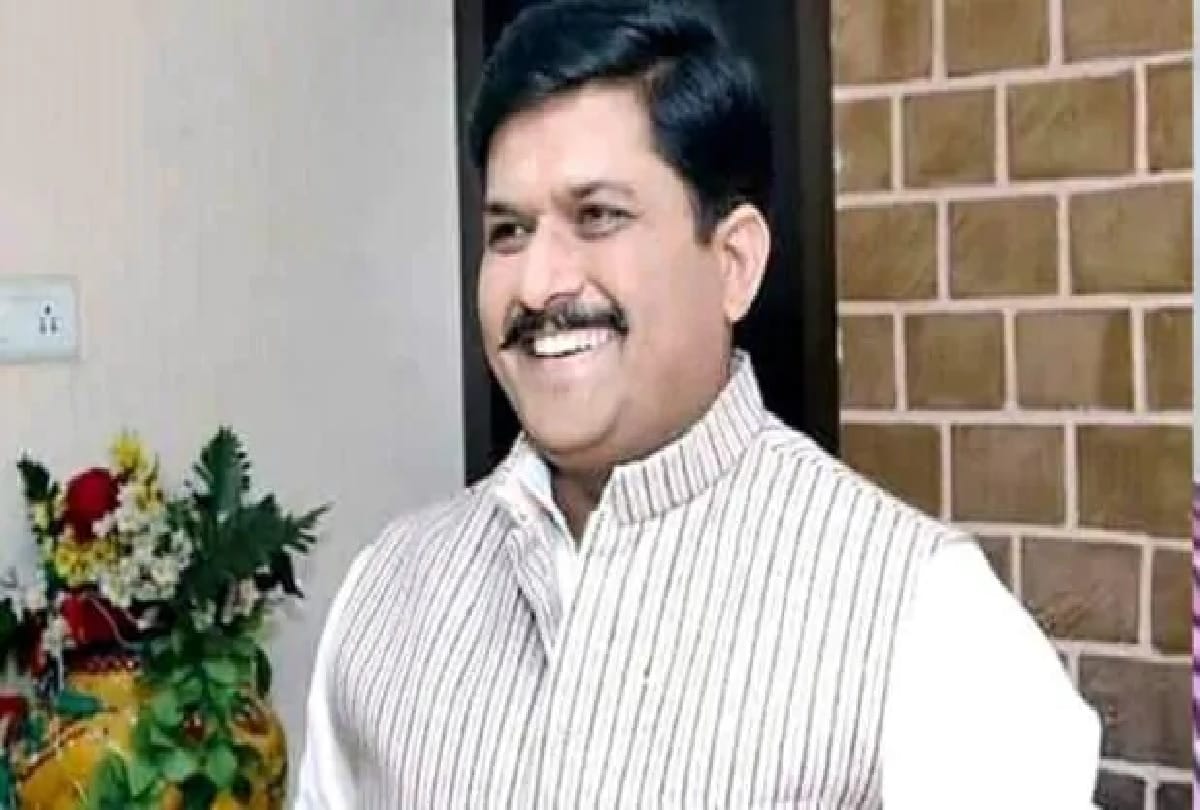 Lok sabha elections 2019 Results: Know Krishna Pal singh Yadav who defeats Jyotiraditya Scindia