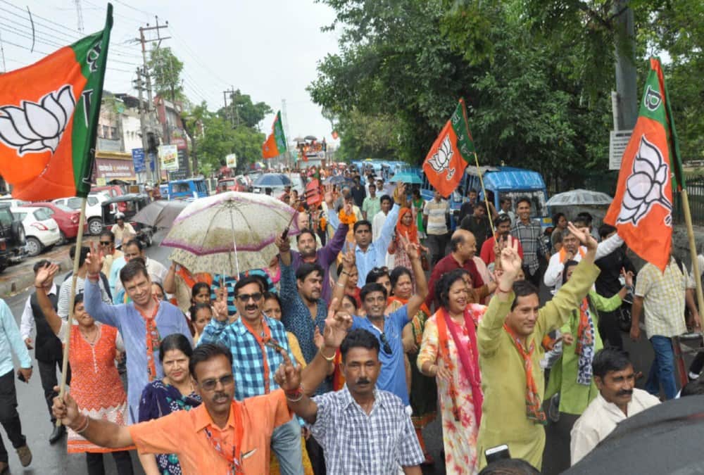 Bjp leader mala rajya laxmi shah vijay julus after Lok sabha election 2019 result
