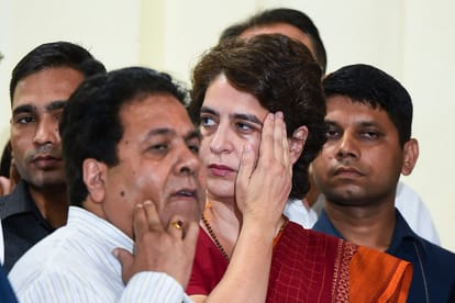 Priyanka Gandhi comments on modi government for farmer's suicide