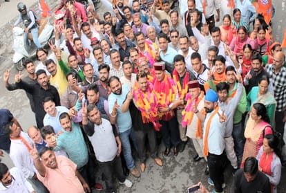Lok Sabha Chunav Result 2019: ramswaroop sharma sarved pm modi favorite dish in dham to people