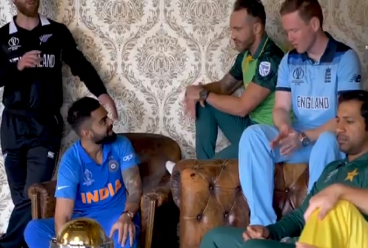 Virat kohli wants to play and include Faf du plessis in his team share reasons