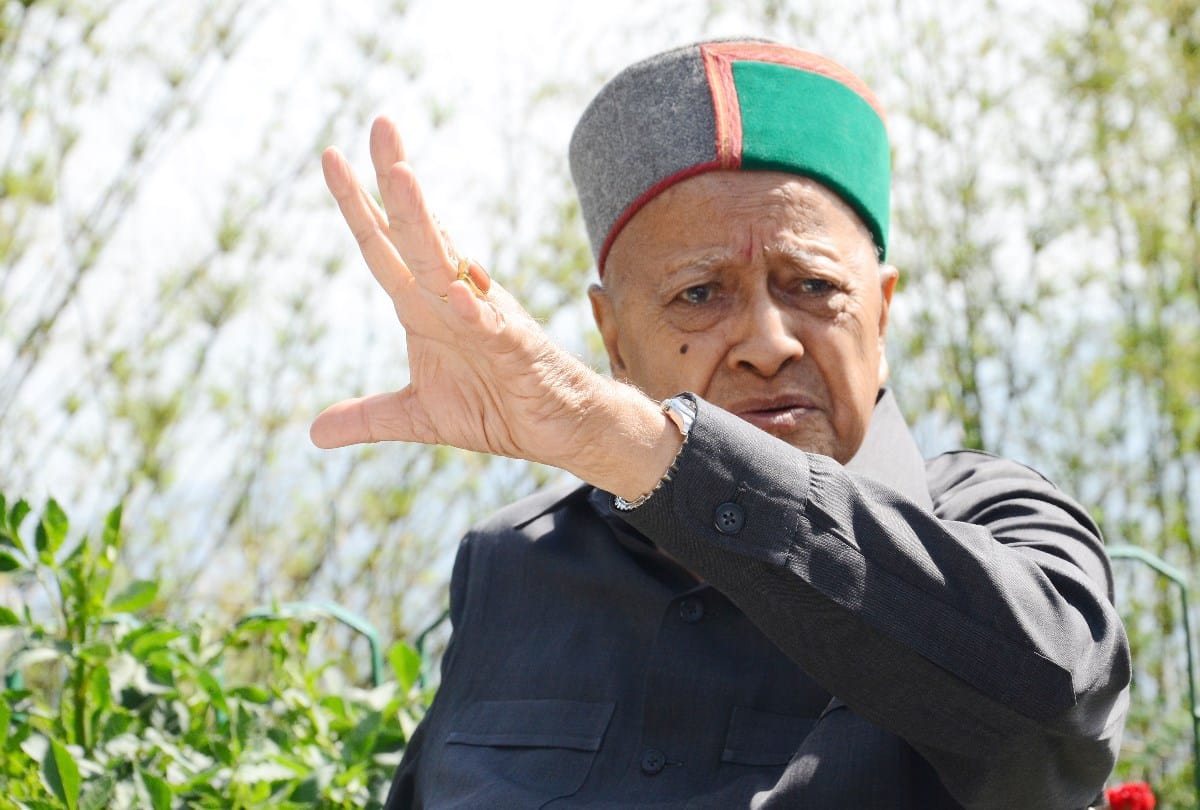 Virbhadra singh passed away: Pandit Nehru brought him in politics