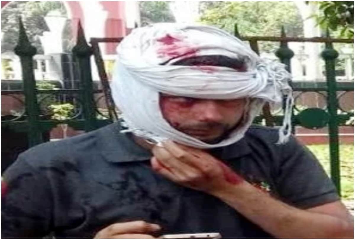 22 hidden camera used to spy on his wife