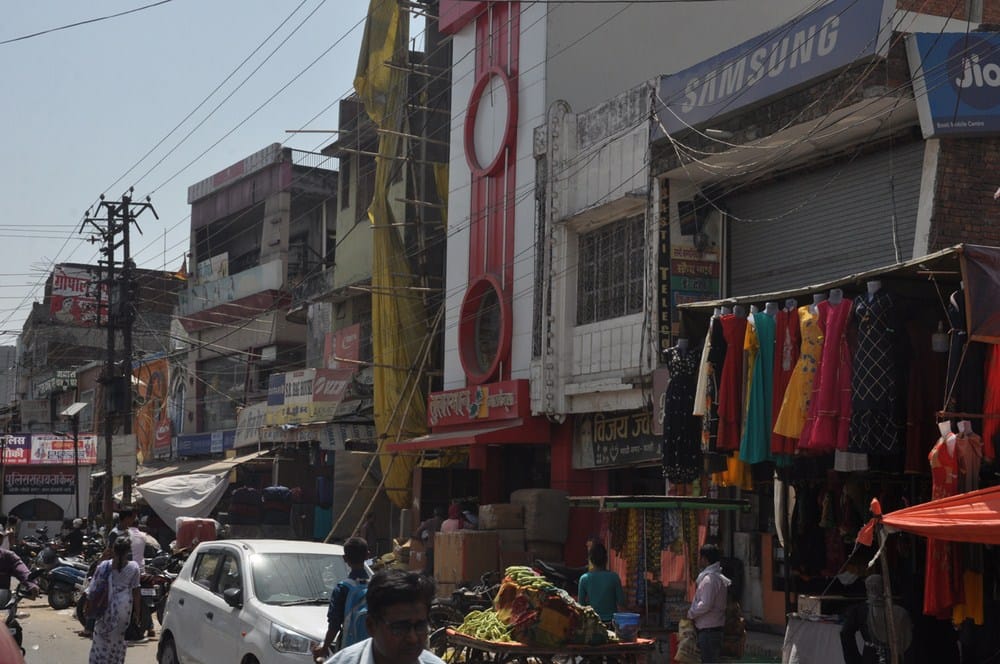 no secire places by fire in basti