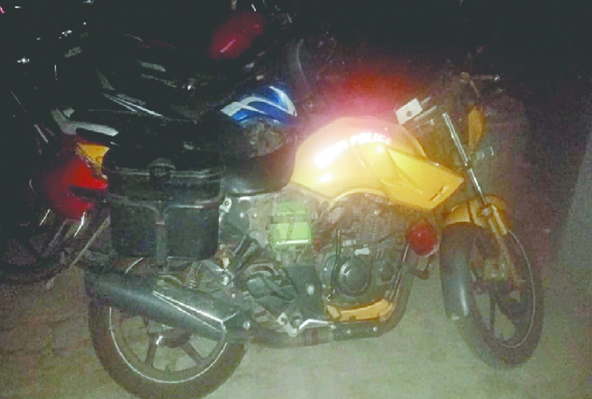 Delhi Police missing patrolling bike caught in noida