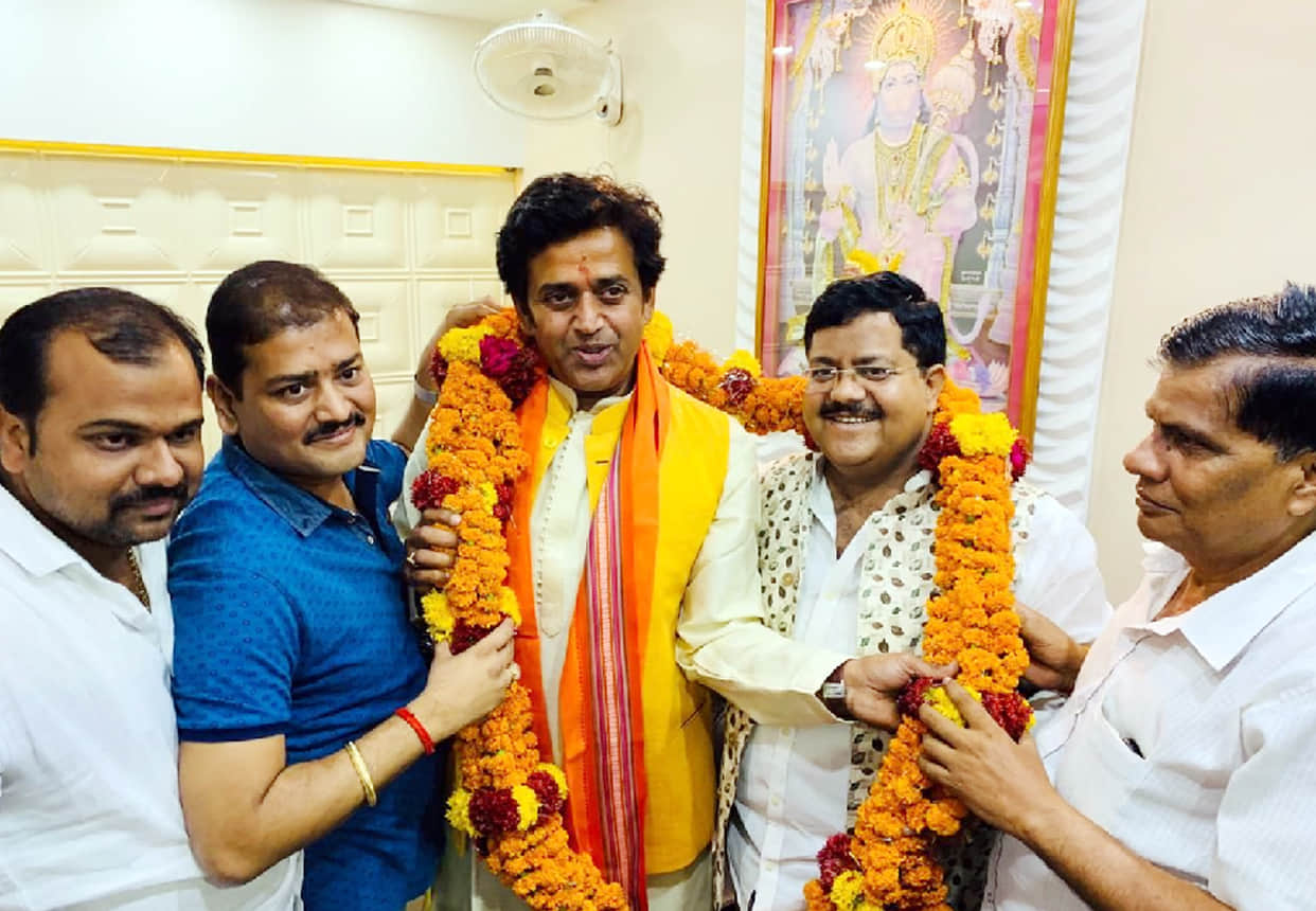 BJP MP Ravi Kishan reached Unnao