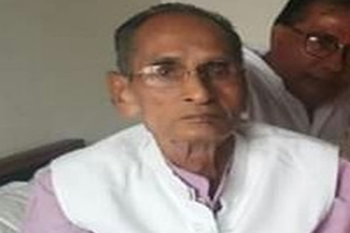 Father of Shivraj Singh Chauhan dies in Mumbai lilavati hospital