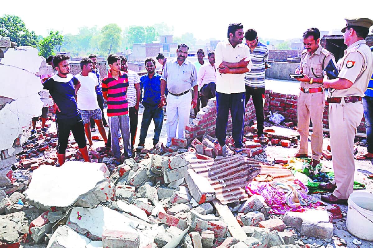 Blast in a house at Saharanpur and one woman dead