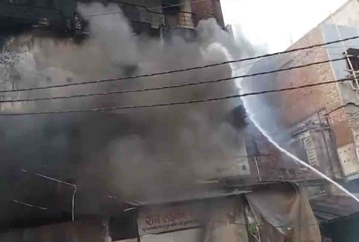 fire in a five storey building in kanpur after surat fire