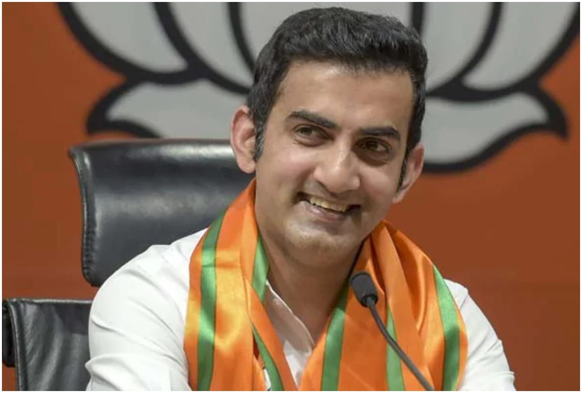 gurugram man force chant jai shriram anupam kher advice gambhir not to get trapped