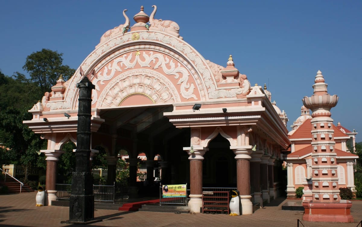 plan a trip to goa in monsoon and visit exciting places
