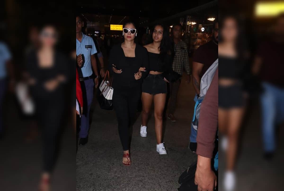 Kajol and Nysa Devgn twinning in black at airport