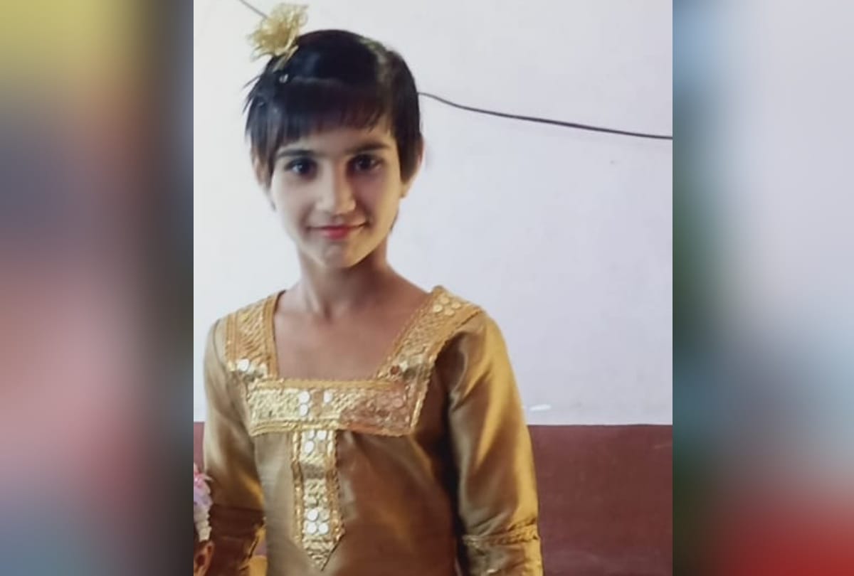 man killed 3 kids of a family for not calling on roza iftar party bulandshahr