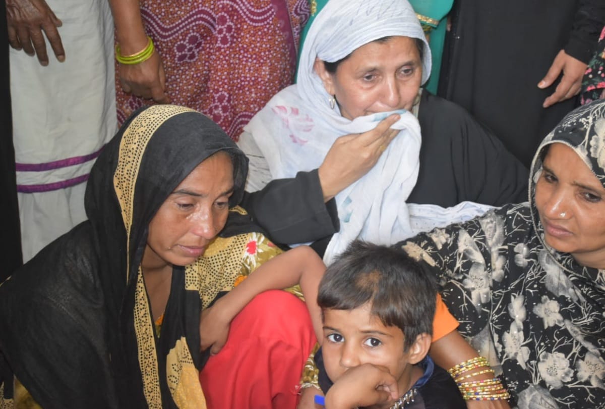 bulandshahr man killed 3 kids for not calling on iftar party case file on him one apprehend