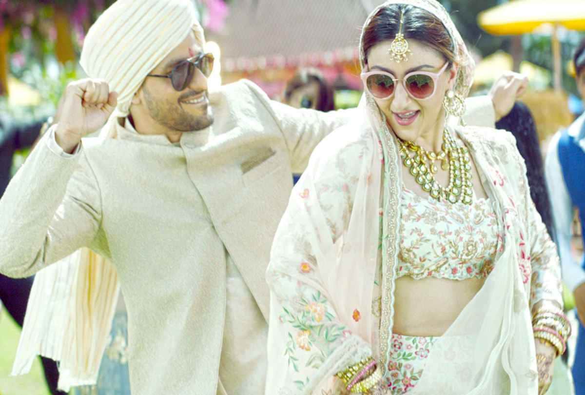soha ali khan birthday look at her wedding photos