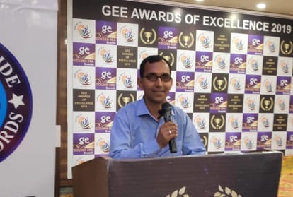 Chamba teacher Deshraj received award of Excellence