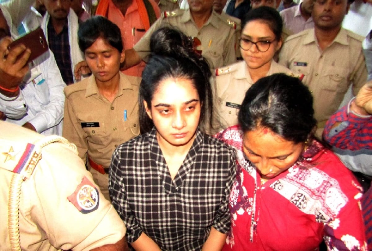 actress ritu singh kidnapped in Robertsgunj of Sonbhadra